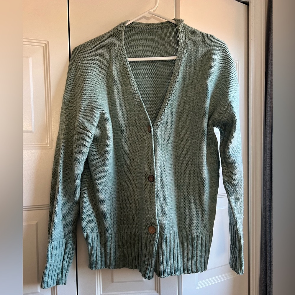 3 button Long Sleeve Sweater